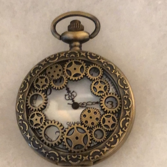 - POCKET WATCH - Picture 3 of 9